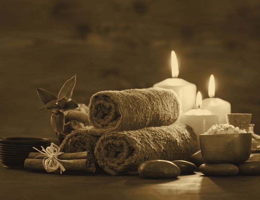 Aroma massage oils and warm stones at Splendora Wellness Spa, Nallagandla