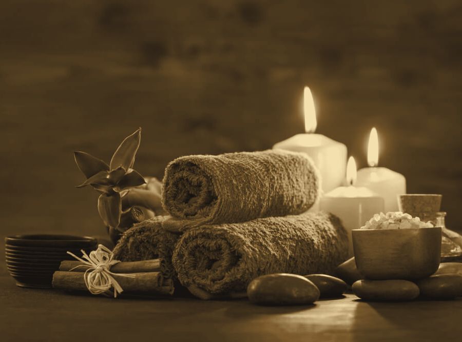 Private massage room with warm oils at Splendora Wellness Spa, Nallagandla